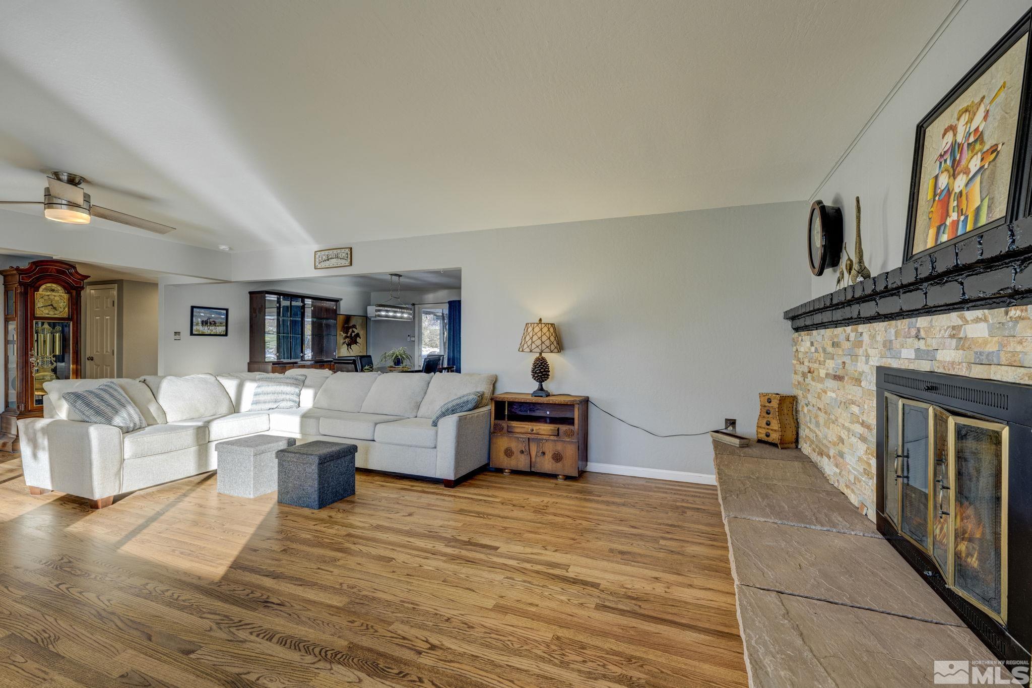 6860 Prestwick Circle Reno, NV 89502 - Photo 10 of 40 Photo 10