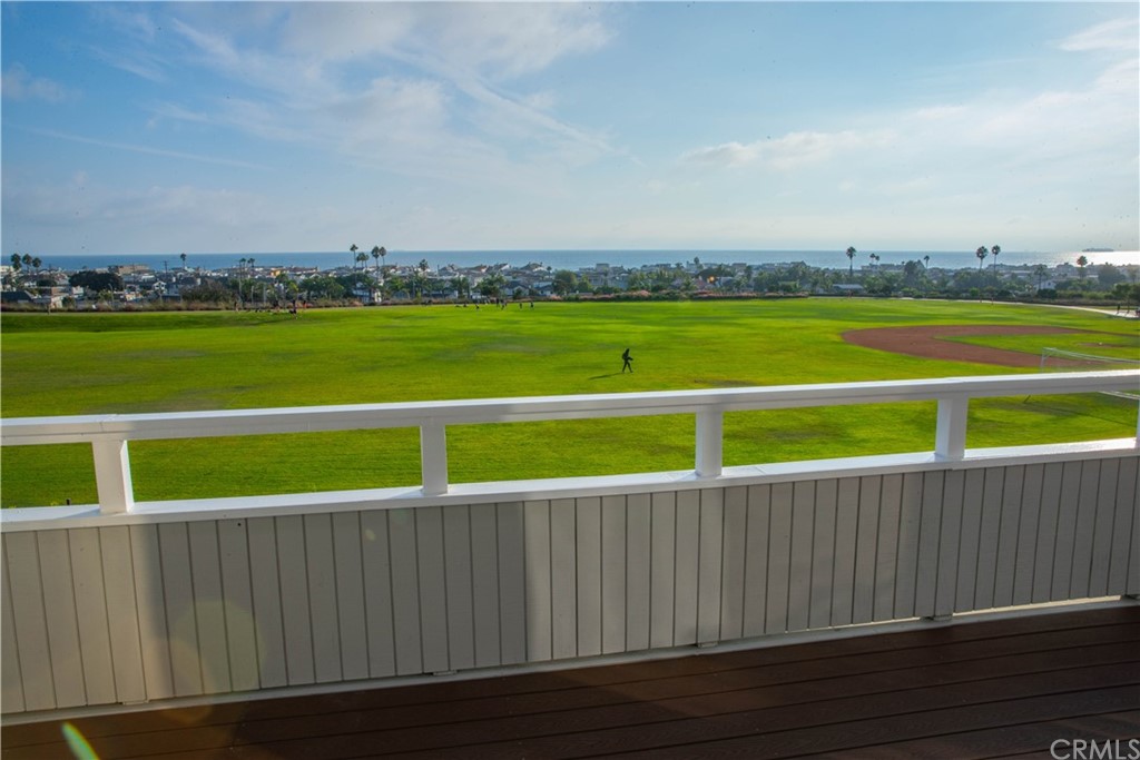 Unobstructed Catalina views overlooking Sunset Ridge Park
