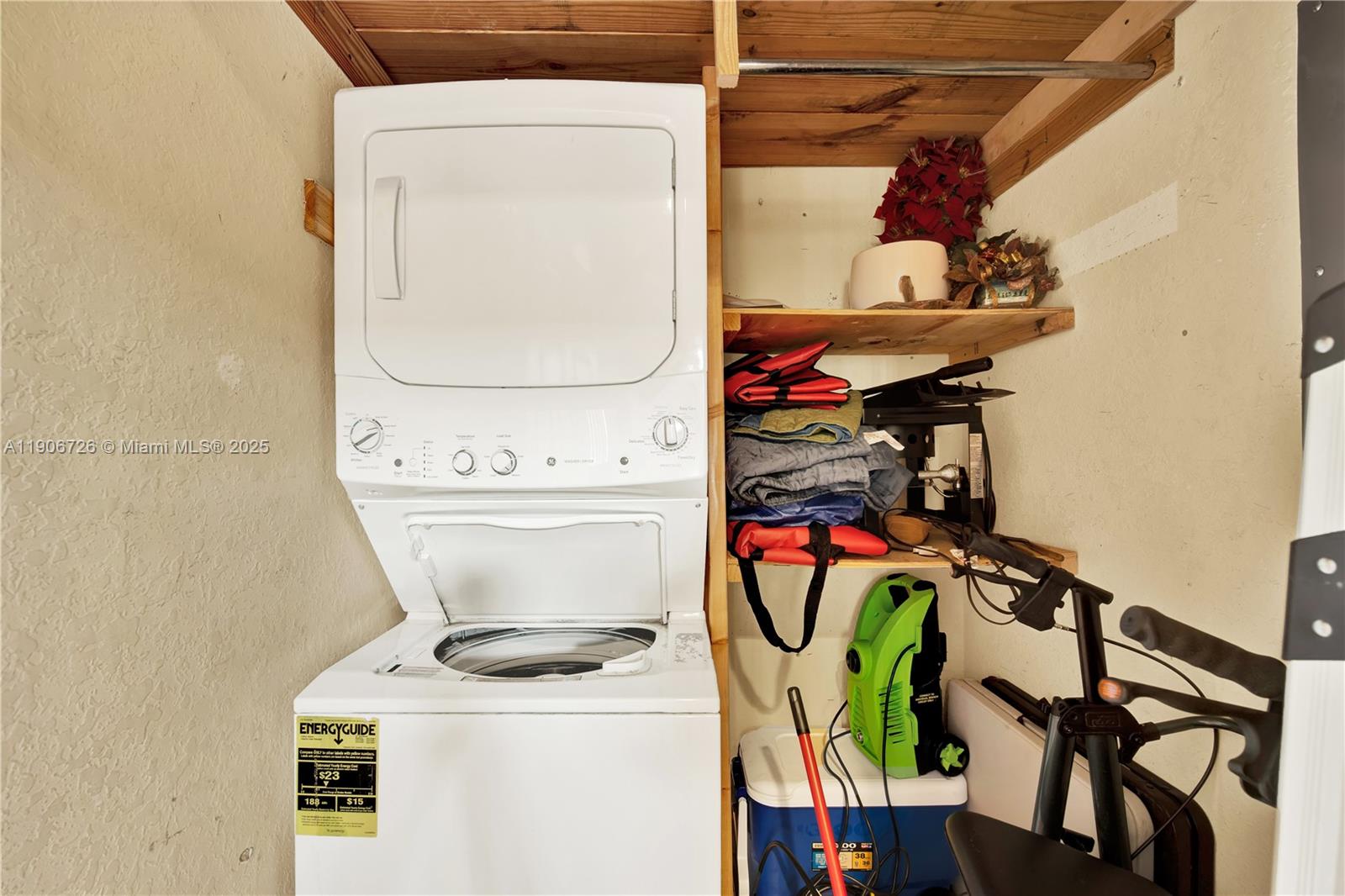 10973 Southwest 238th Street Homestead, FL 33032 - Photo 21 of 25 a utility room with dryer and washer