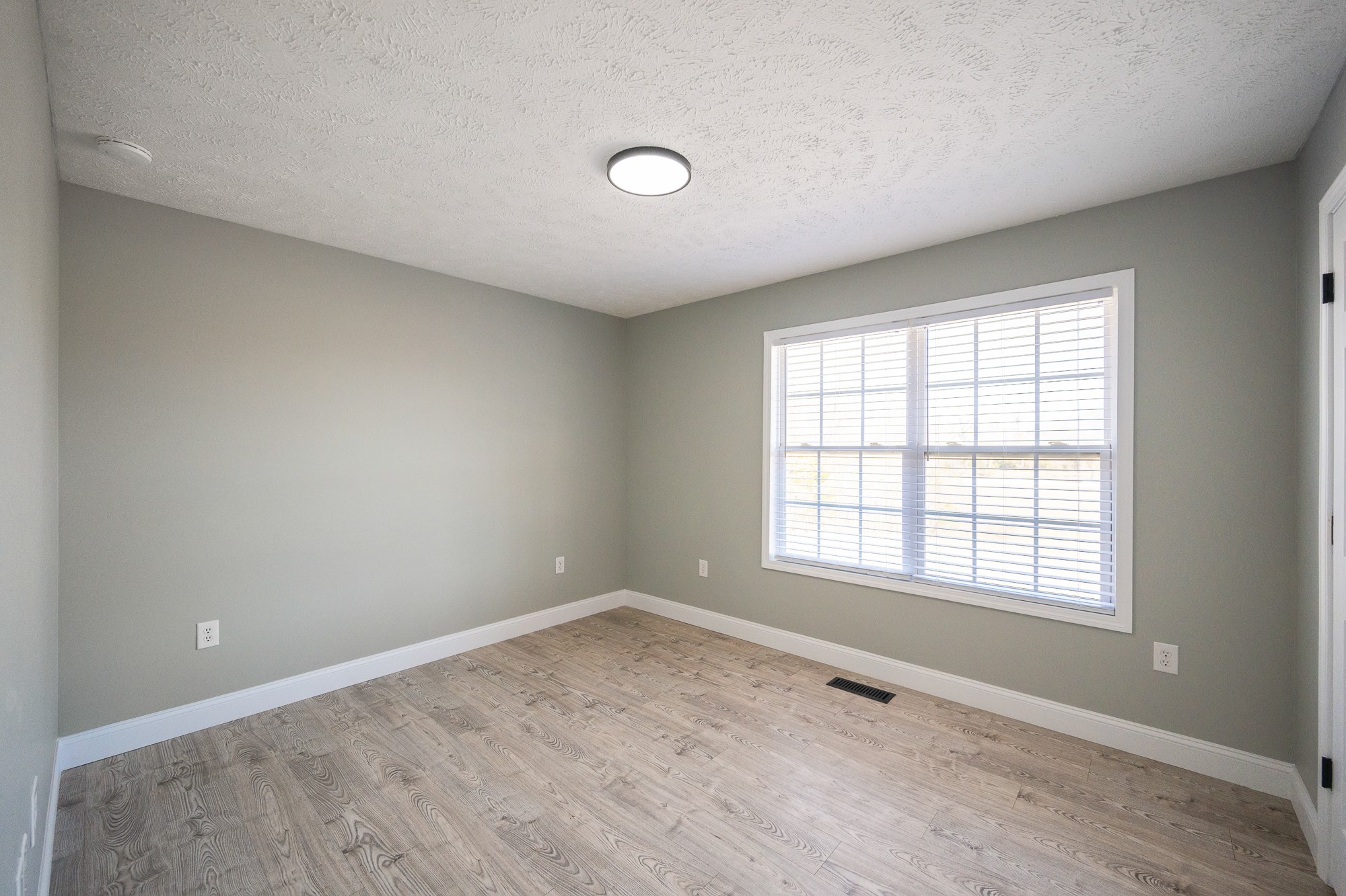 1680 Brodies Landing Road Parsons, TN 38363 - Photo 18 of 36 Gallery Image 18