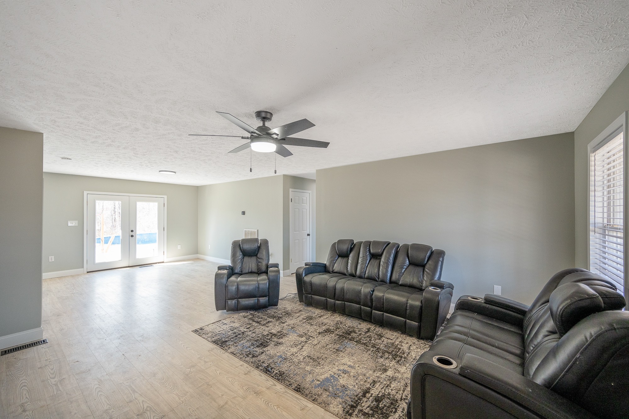 1680 Brodies Landing Road Parsons, TN 38363 - Photo 4 of 36 Gallery Image 4