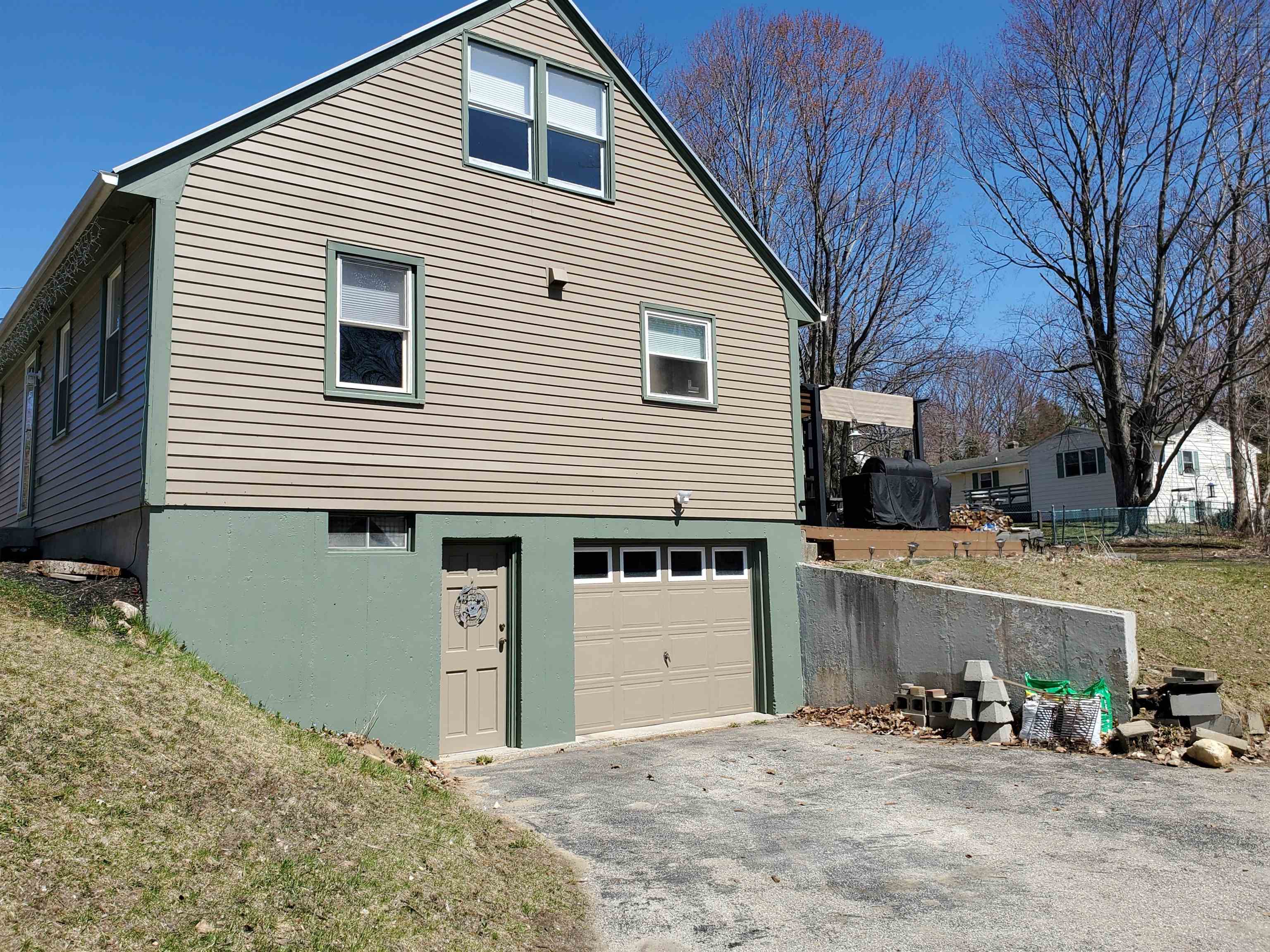 116 Rutter Road Bennington, VT 05201 - Photo 5 of 38