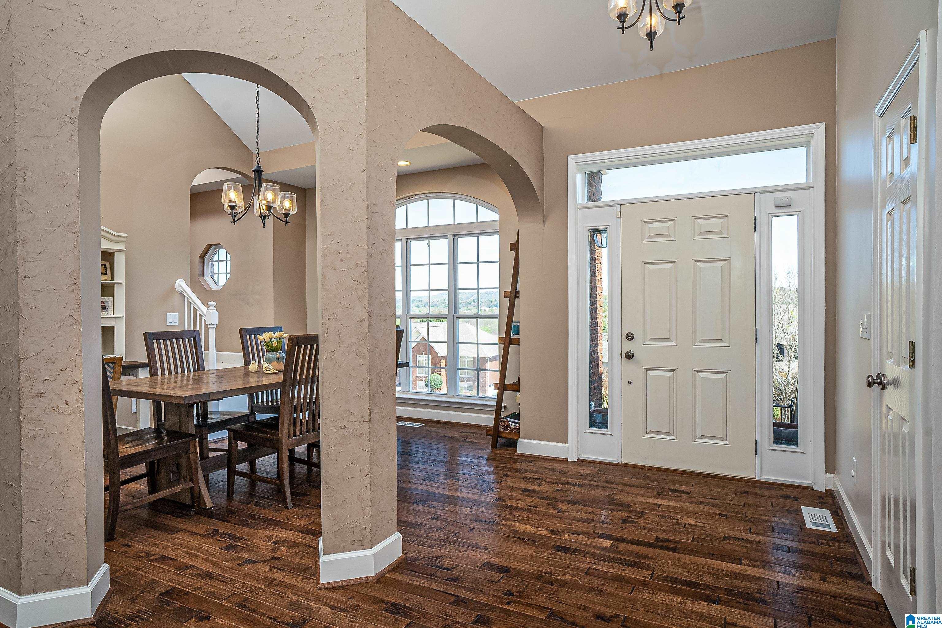 101 Heather Ridge Drive Pelham, AL 35124 - Photo 5 of 52