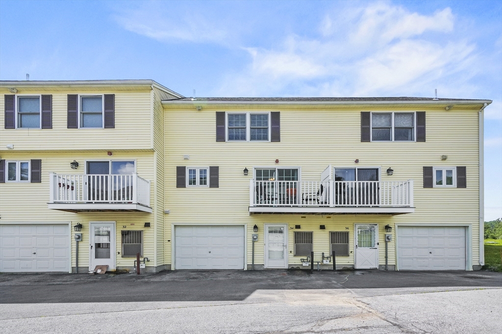 34 Century Way, Unit 34 Gardner, MA 01440 - Photo 22 of 30 a view of a large building