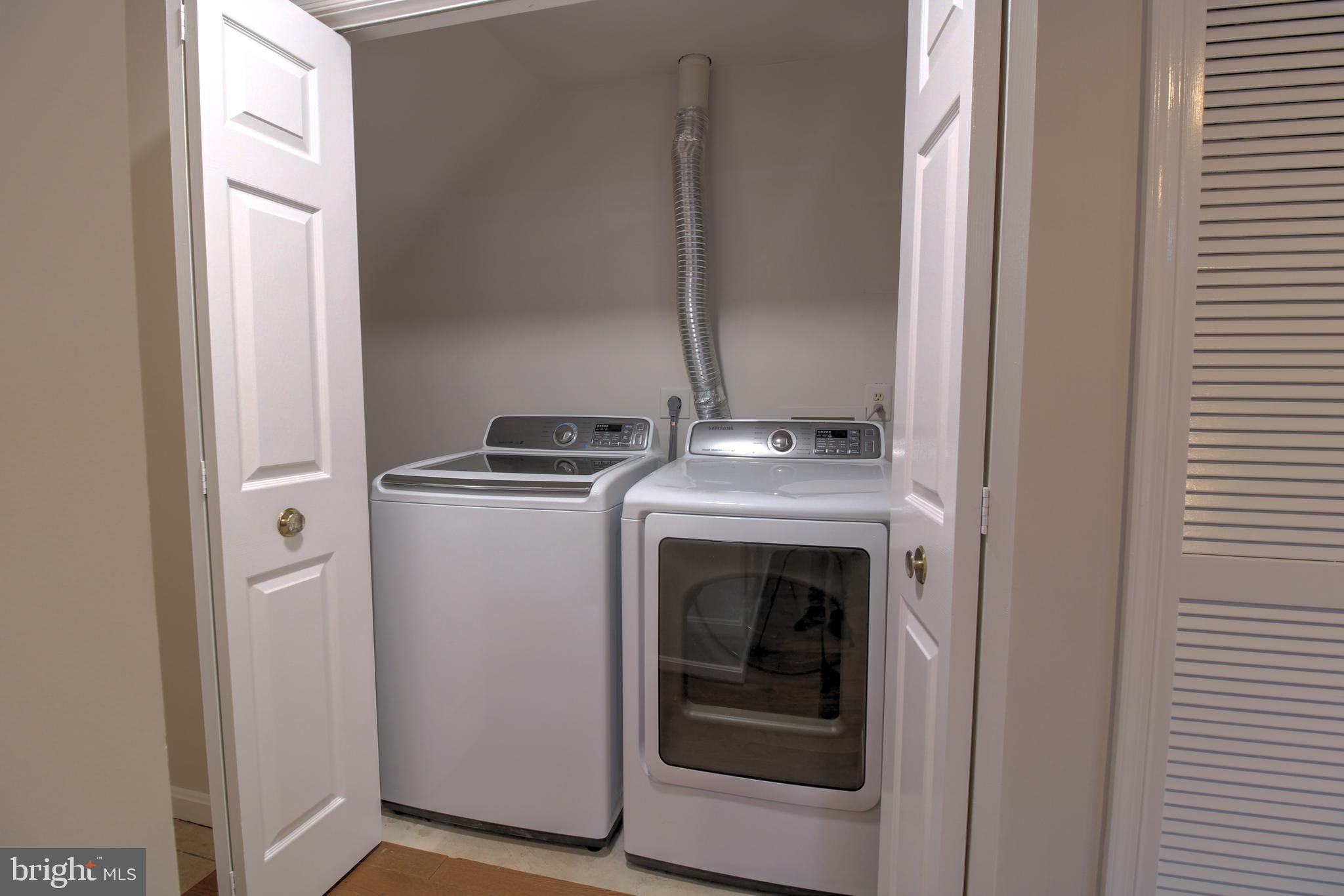11723 Great Owl Circle Reston, VA 20194 - Photo 29 of 31 Gallery Image 29