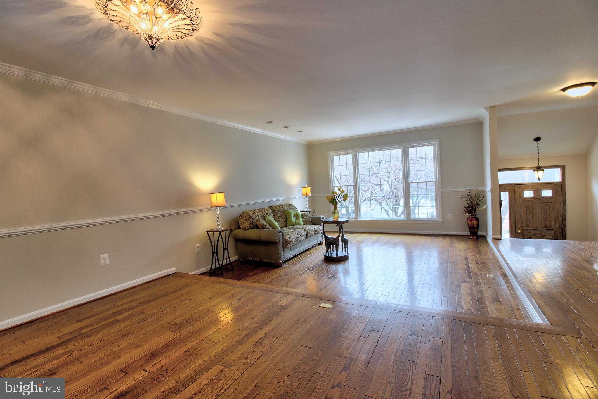 11723 Great Owl Circle Reston, VA 20194 - Photo 9 of 31 Gallery Image 9