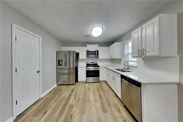 $1,750 | 293 Topaz Drive, Dallas, GA 30132