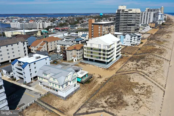 $2,800,000 | 8305 Atlantic Avenue, Ocean City, MD 21842