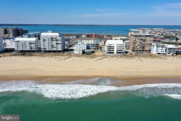 $2,800,000 | 8305 Atlantic Avenue, Ocean City, MD 21842