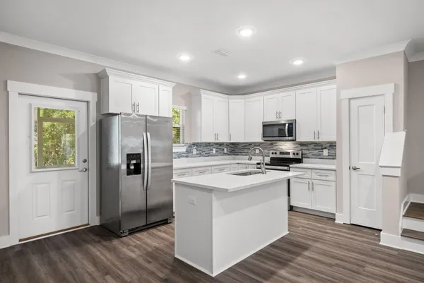 $1,750 | 222 North Sand Palm Road, Unit SAVANNAH, Freeport, FL 32439