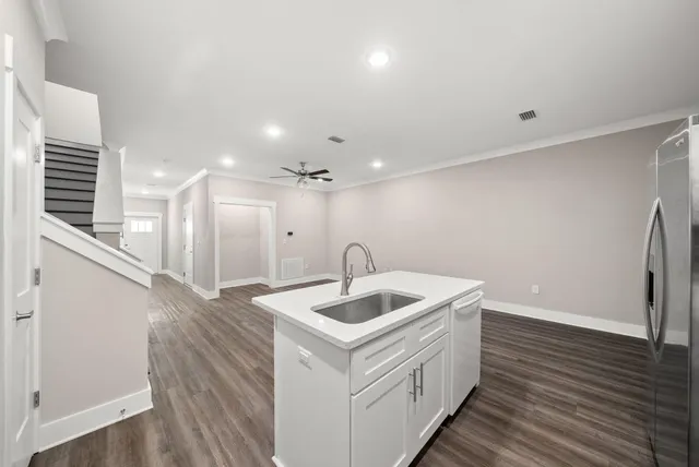 $1,750 | 222 North Sand Palm Road, Unit SAVANNAH, Freeport, FL 32439