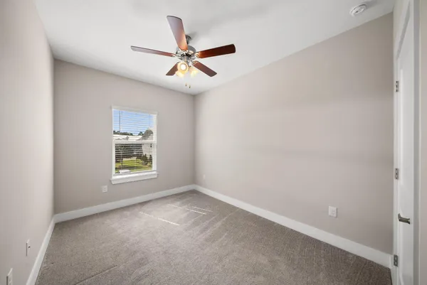 $1,750 | 222 North Sand Palm Road, Unit SAVANNAH, Freeport, FL 32439