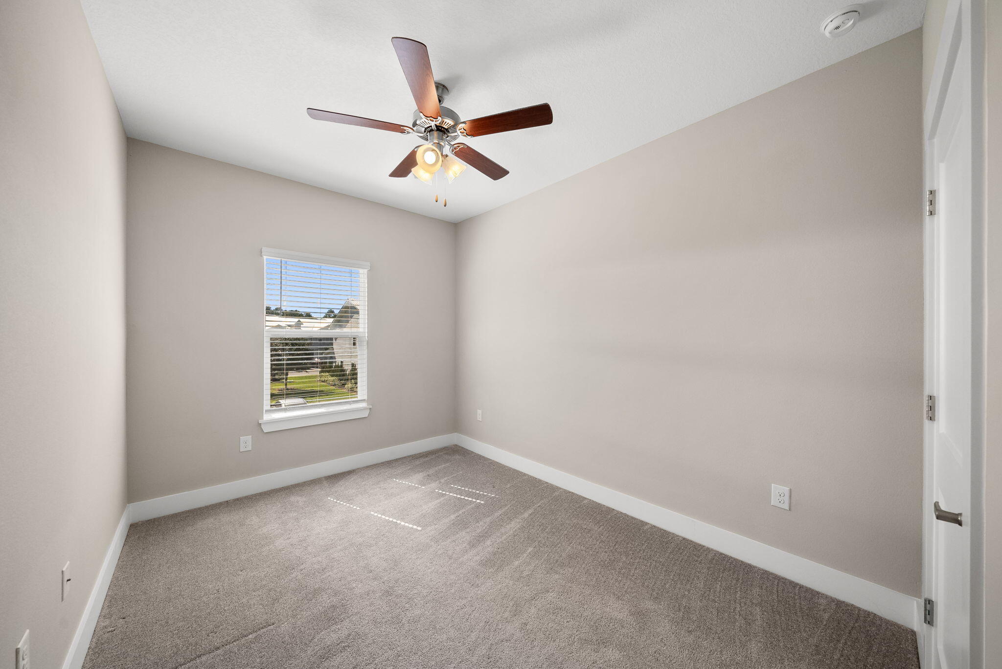 222 North Sand Palm Road, Unit SAVANNAH Freeport, FL 32439 - Photo 16 of 37 16-web-or-mls-222 N Sand Palm Rd -16