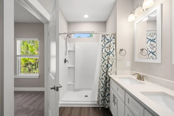 $1,750 | 222 North Sand Palm Road, Unit SAVANNAH, Freeport, FL 32439