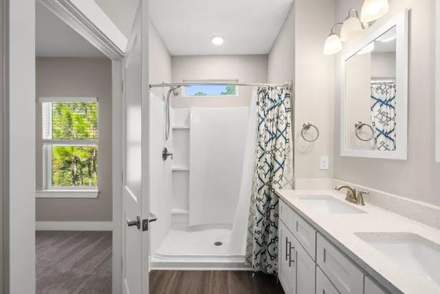 $1,750 | 222 North Sand Palm Road, Unit SAVANNAH, Freeport, FL 32439