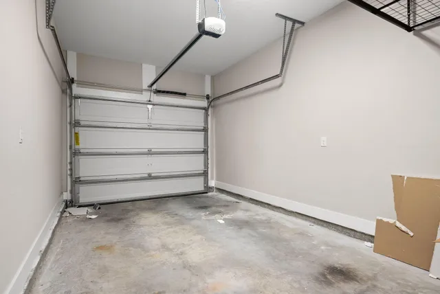 $1,750 | 222 North Sand Palm Road, Unit SAVANNAH, Freeport, FL 32439