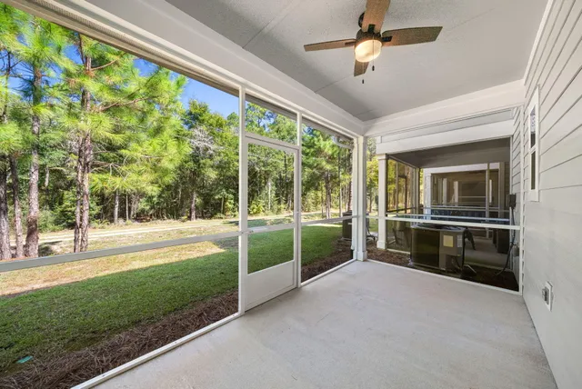 $1,750 | 222 North Sand Palm Road, Unit SAVANNAH, Freeport, FL 32439