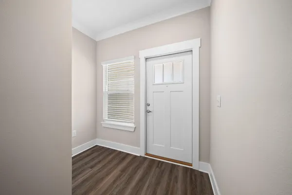 $1,750 | 222 North Sand Palm Road, Unit SAVANNAH, Freeport, FL 32439