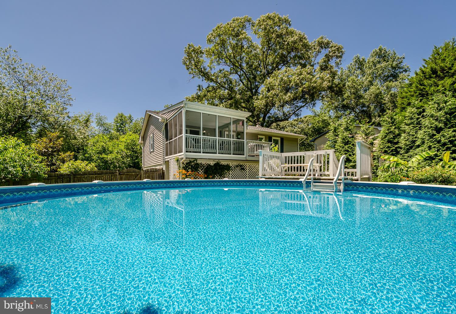 142 Circle Road Pasadena, MD 21122 - Photo 52 of 56 Nice, clear and ready to swim in!