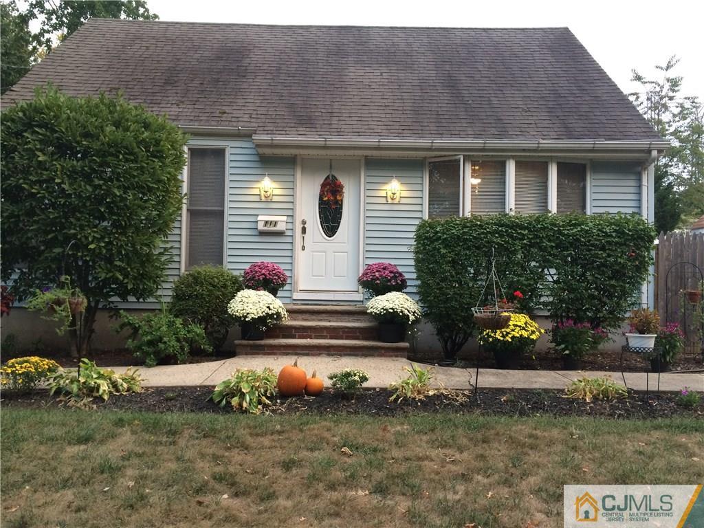 111 Tunison Road New Brunswick, NJ 08901 - Photo 3 of 21 Gallery Image 3