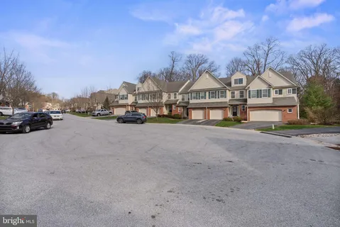 $519,000 | 296 Deepdale Drive, Kennett Square, PA 19348