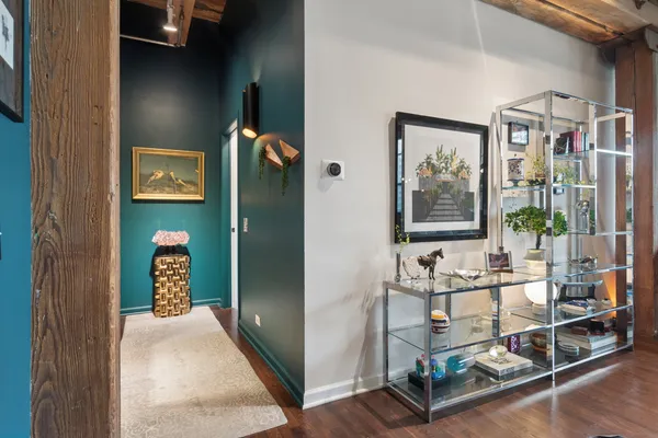 $5,396 | 14 North Peoria Street, Unit 5H, Chicago, IL 60607