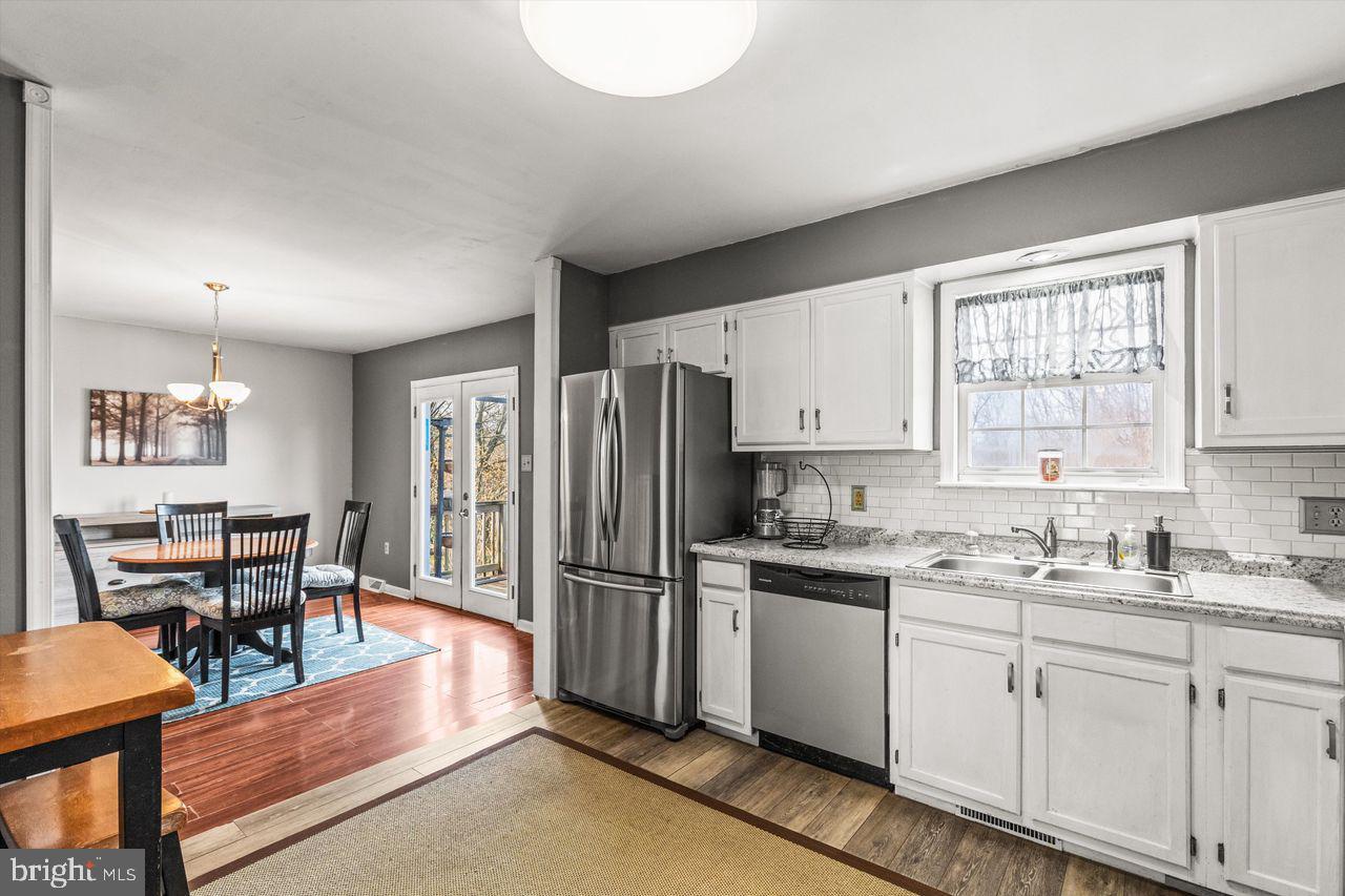3051 Druck Valley Road York, PA 17406 - Photo 11 of 33 Modern kitchen with stylish finishes.