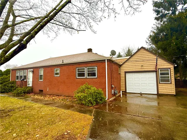 $415,000 | 85 Hilton Avenue, East Providence, RI 02915