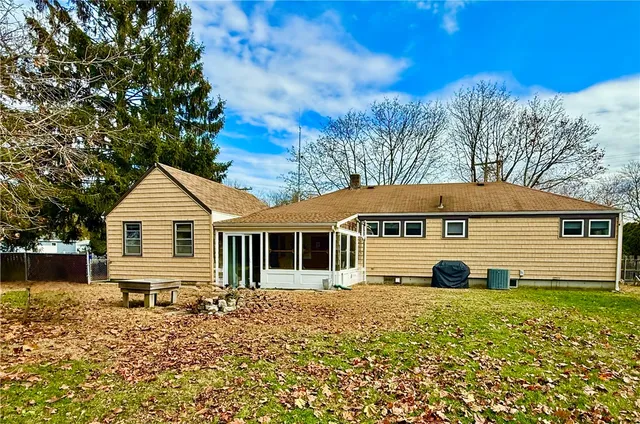 $415,000 | 85 Hilton Avenue, East Providence, RI 02915