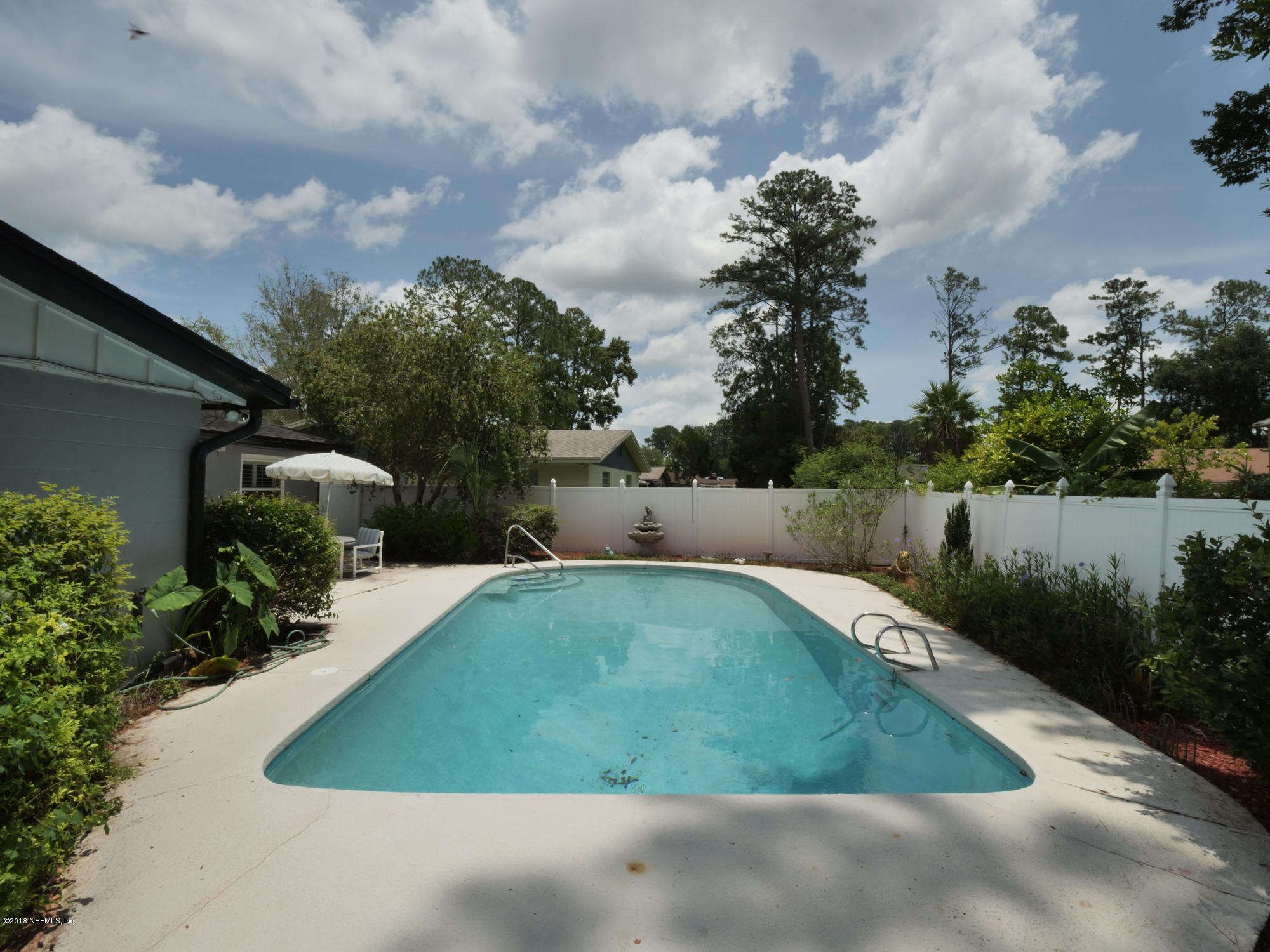 5446 Hickson Road Jacksonville, FL 32207 - Photo 29 of 32 Pool