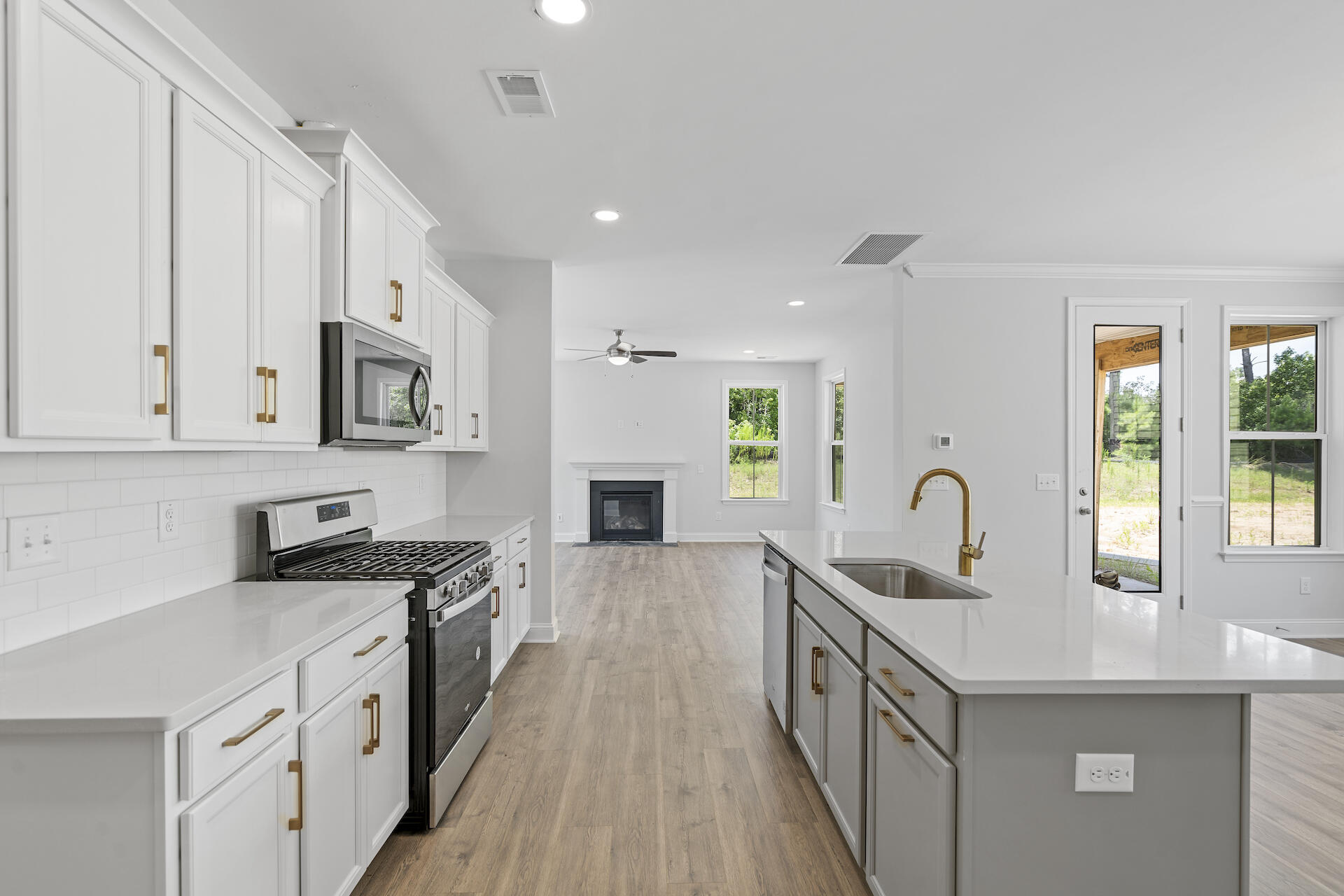 410 Grove End Road Moncks Corner, SC 29461 - Photo 10 of 34 SDH08834