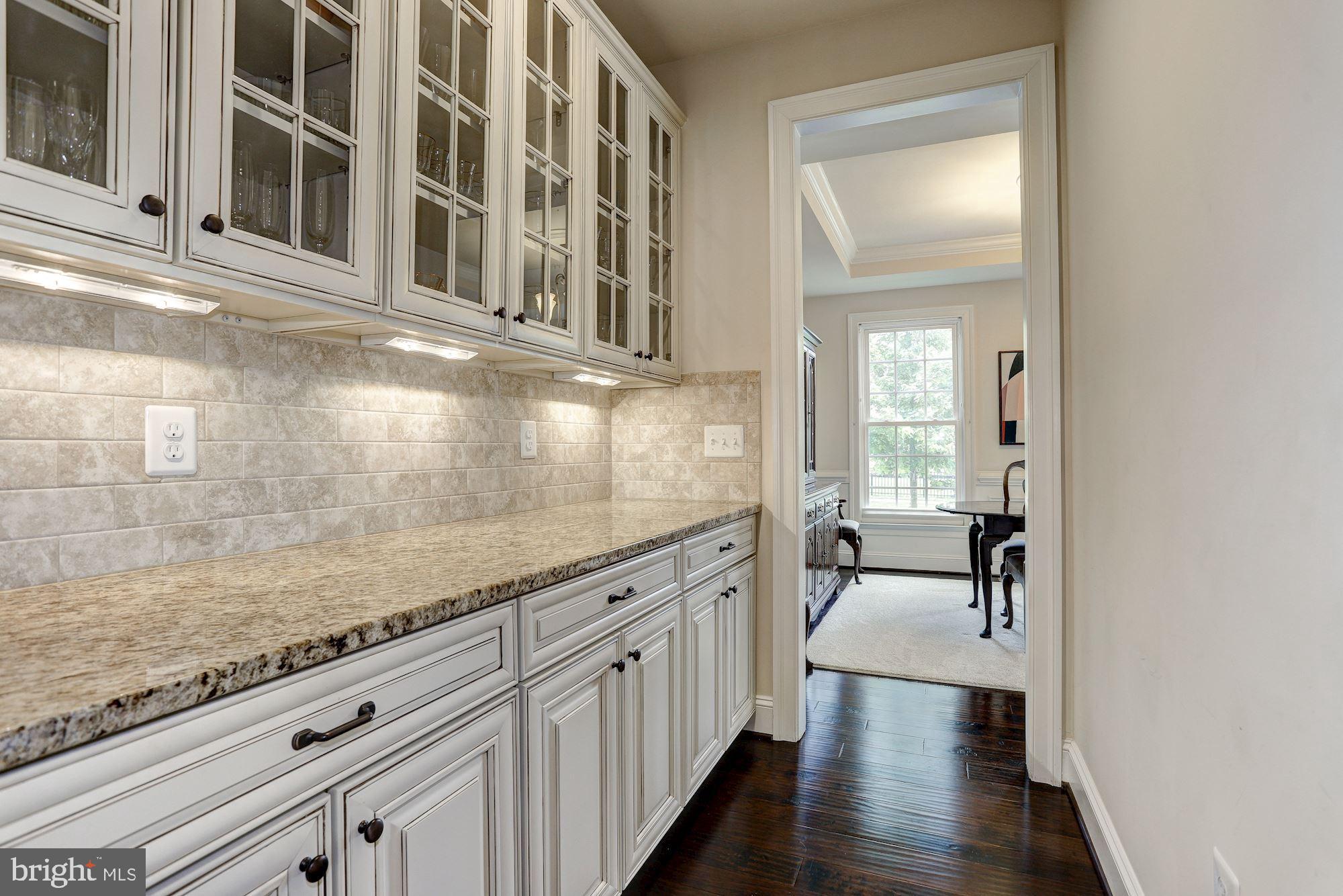 7618 Spring Avenue Fulton, MD 20759 - Photo 8 of 45 Butlers Pantry