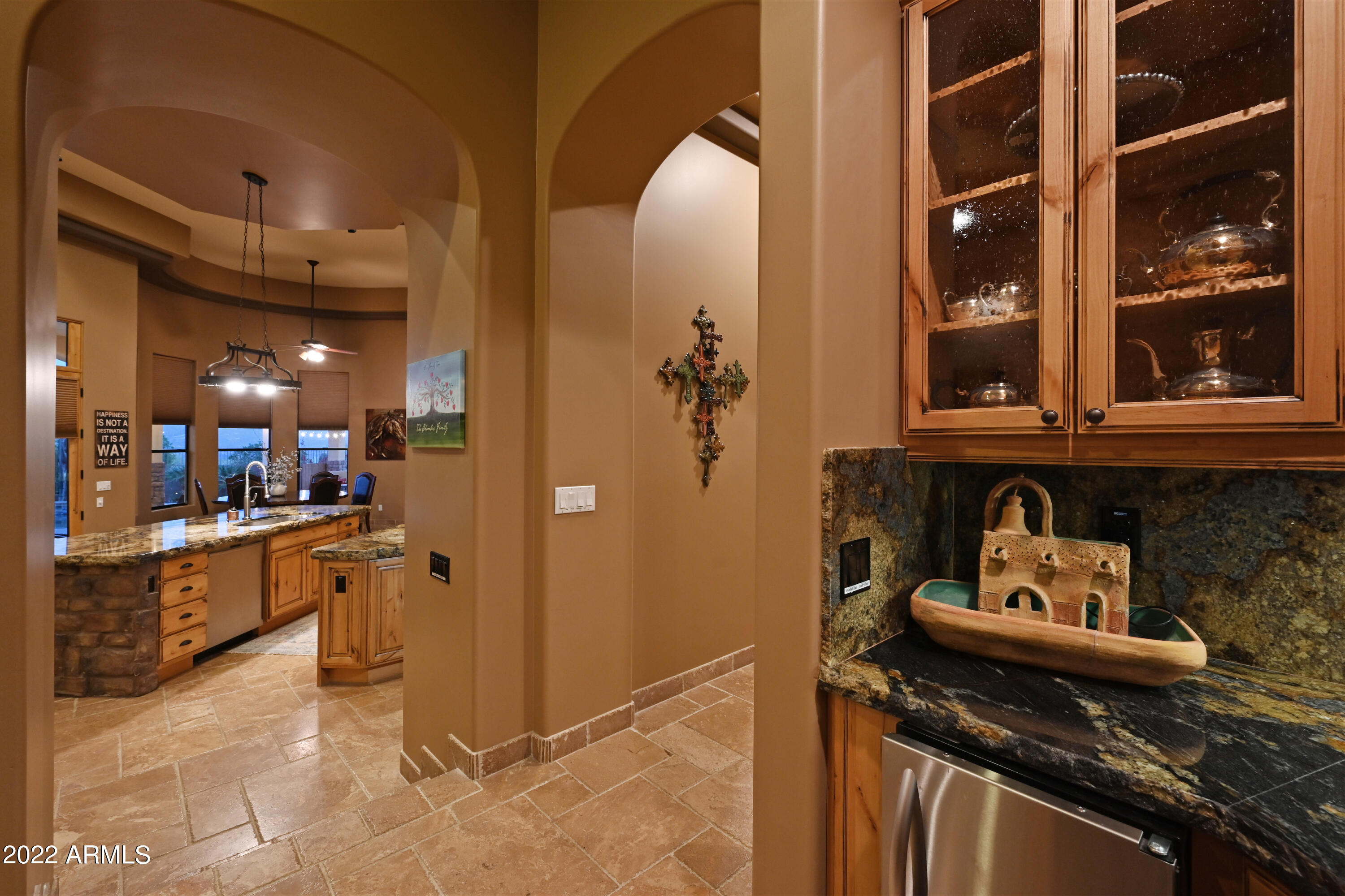 29922 North 174th Street Rio Verde, AZ 85263 - Photo 29 of 99 Butler's Pantry