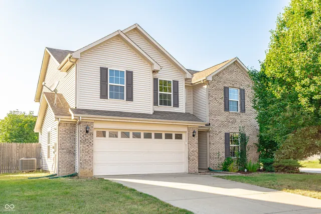 $349,900 | 2556 Liatris Drive, Plainfield, IN 46168