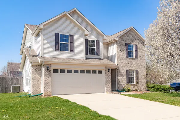 $329,900 | 2556 Liatris Drive, Plainfield, IN 46168