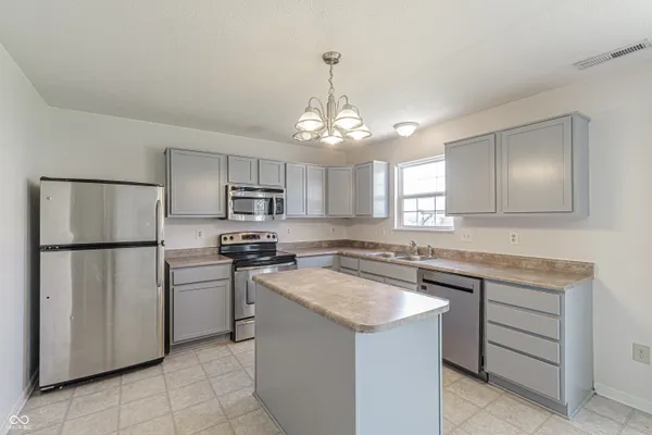 $329,900 | 2556 Liatris Drive, Plainfield, IN 46168