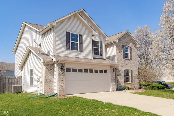$329,900 | 2556 Liatris Drive, Plainfield, IN 46168