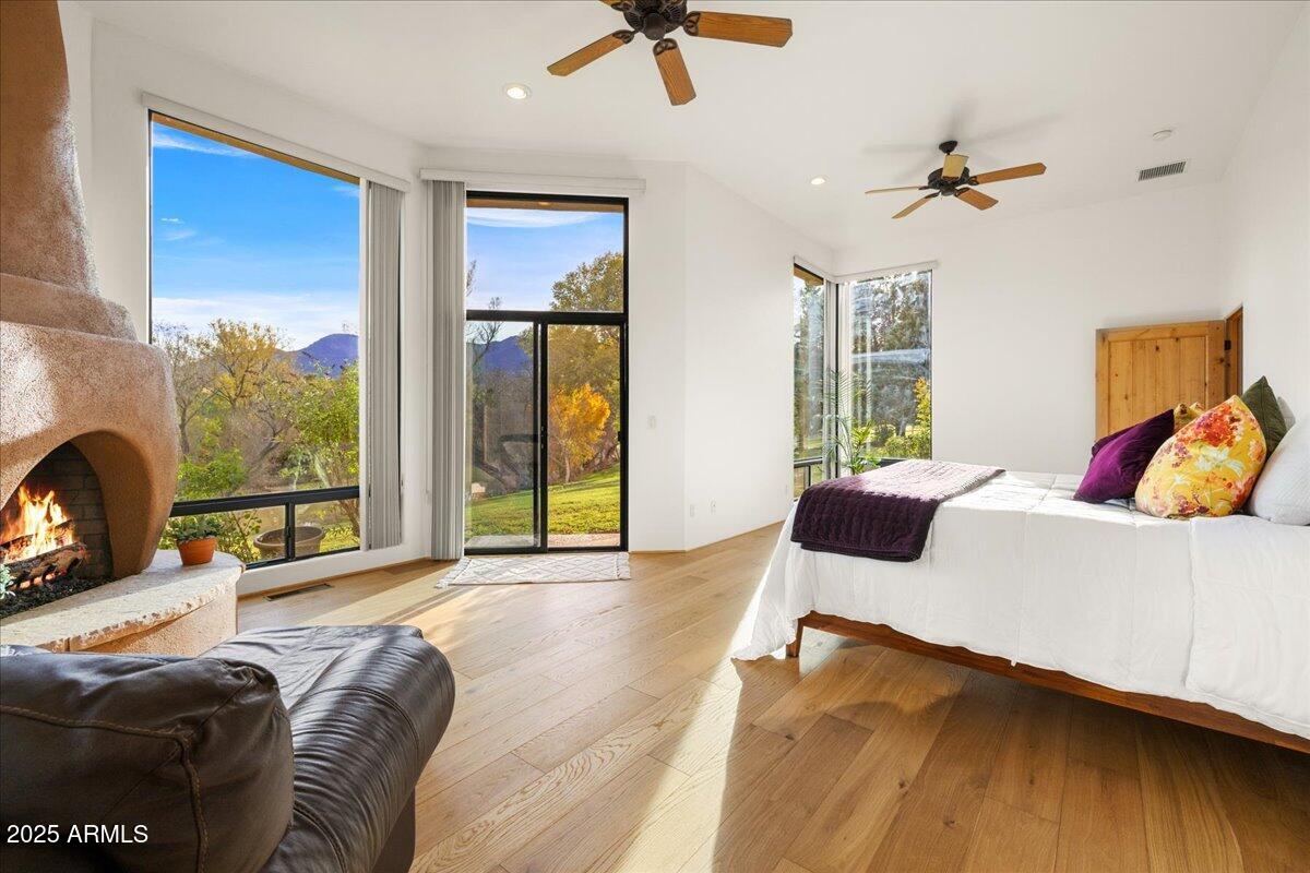 1575 Rio Verde Lane Camp Verde, AZ 86322 - Photo 25 of 57 a living room with furniture and a fireplace