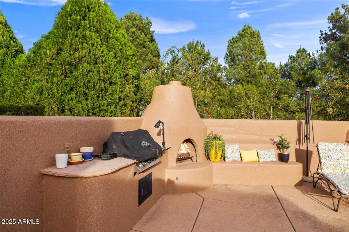 1575 Rio Verde Lane Camp Verde, AZ 86322 - Photo 39 of 57 a view of outdoor space and garden