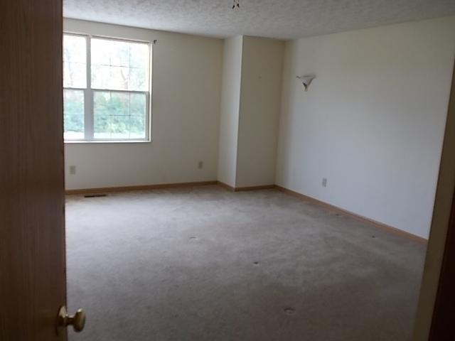 2112 Waymont Road Columbus, OH 43229 - Photo 6 of 6 Gallery Image 6
