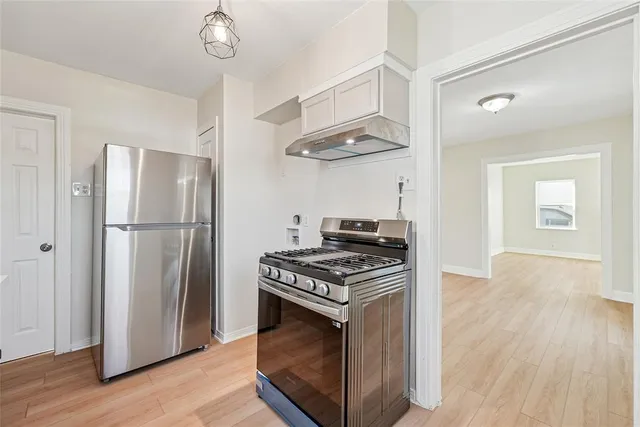 $1,500 | 734 Genoa Avenue, Dallas, TX 75216