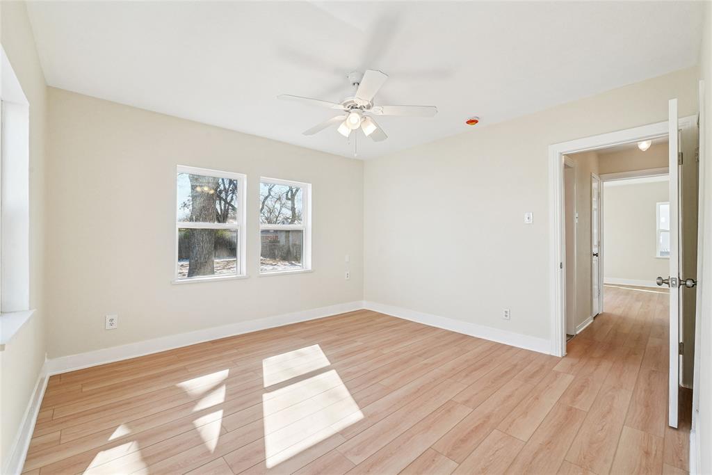 734 Genoa Avenue Dallas, TX 75216 - Photo 17 of 24