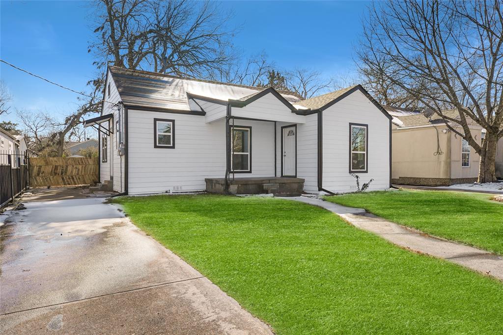 734 Genoa Avenue Dallas, TX 75216 - Photo 2 of 24