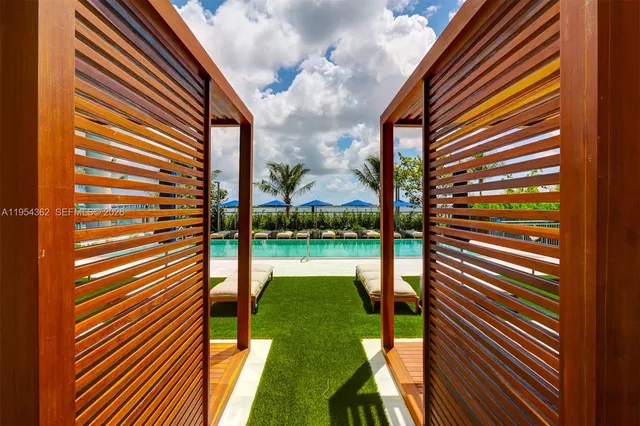 $1,185,000 | 3131 Northeast 7th Avenue, Unit 3605, Miami, FL 33137