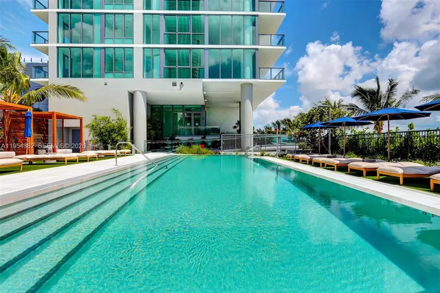 $1,185,000 | 3131 Northeast 7th Avenue, Unit 3605, Miami, FL 33137