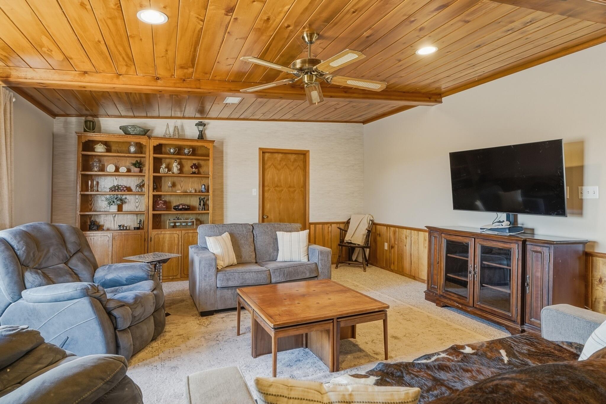 155 Rabbit Run Court Moriarty, NM 87035 - Photo 6 of 41 Gallery Image 6