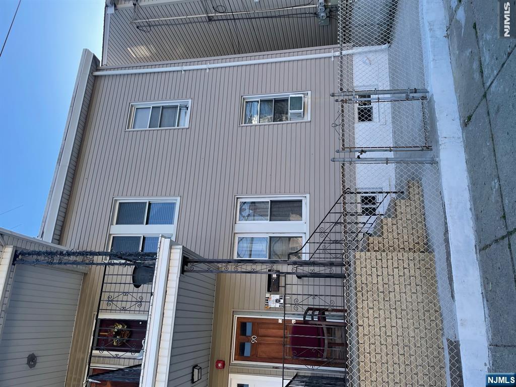 90-92 3rd Avenue Paterson, NJ 07514 - Photo 3 of 10