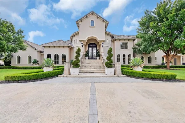 $20,000 | 1567 West Dove Road, Westlake, TX 76092