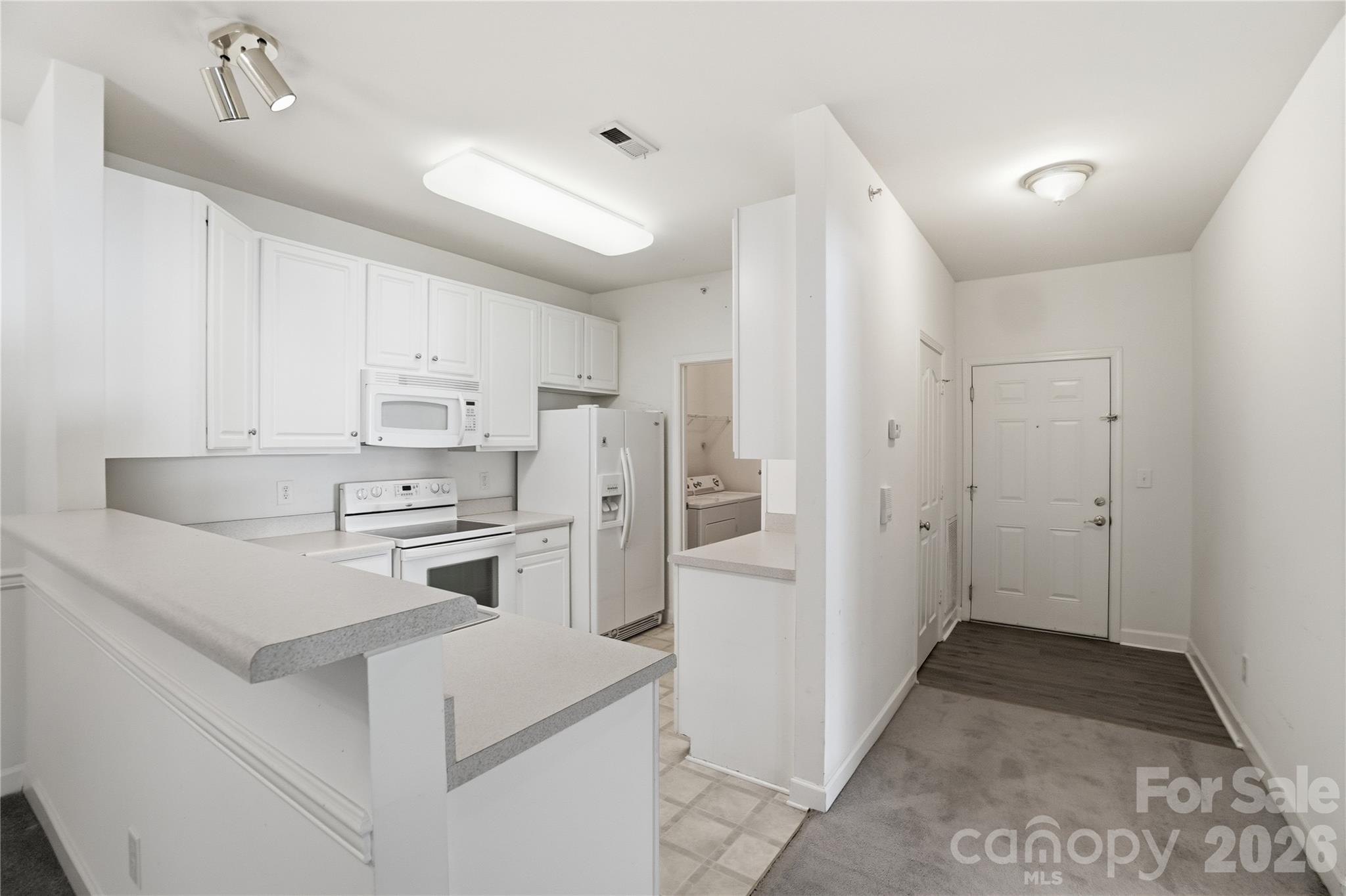 16742 Amberside Road East Cornelius, NC 28031 - Photo 3 of 23