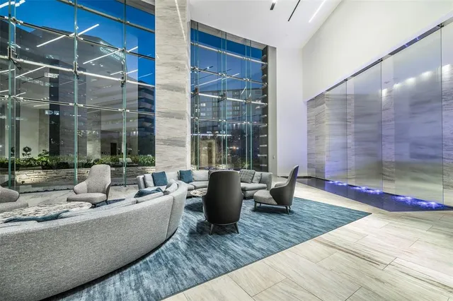 $2,799,000 | 3130 North Harwood Street, Unit 2802, Dallas, TX 75201